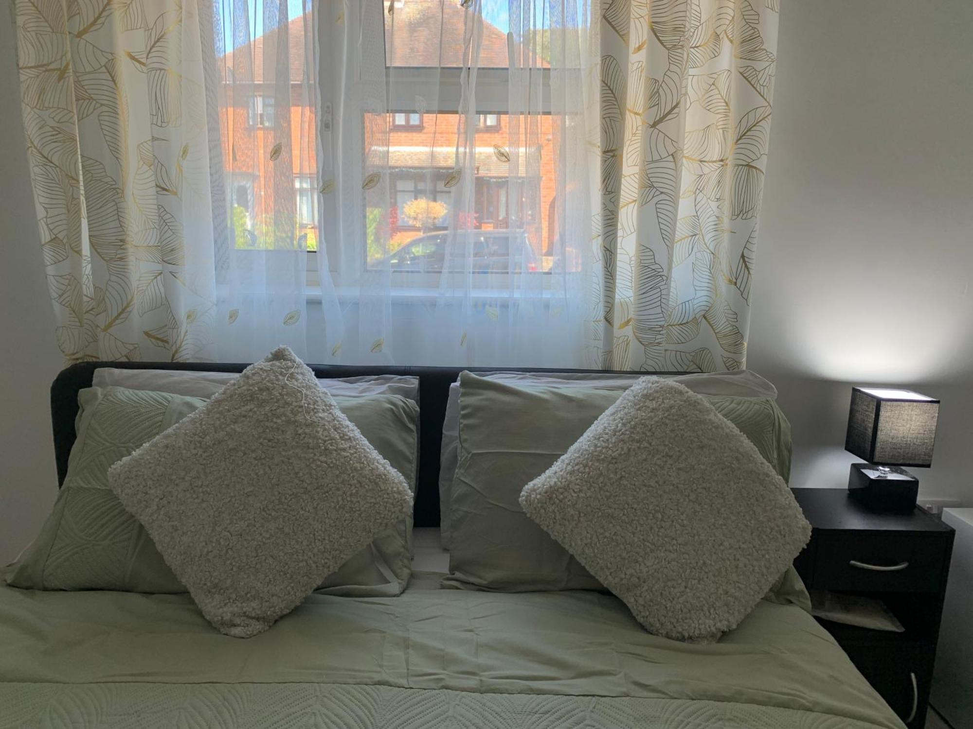 Double Room Bentilee Bucknall  Exterior photo